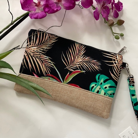 Palm Leaf/Floral Print Wristlet/Cosmetic Bag - Picture 2 of 5